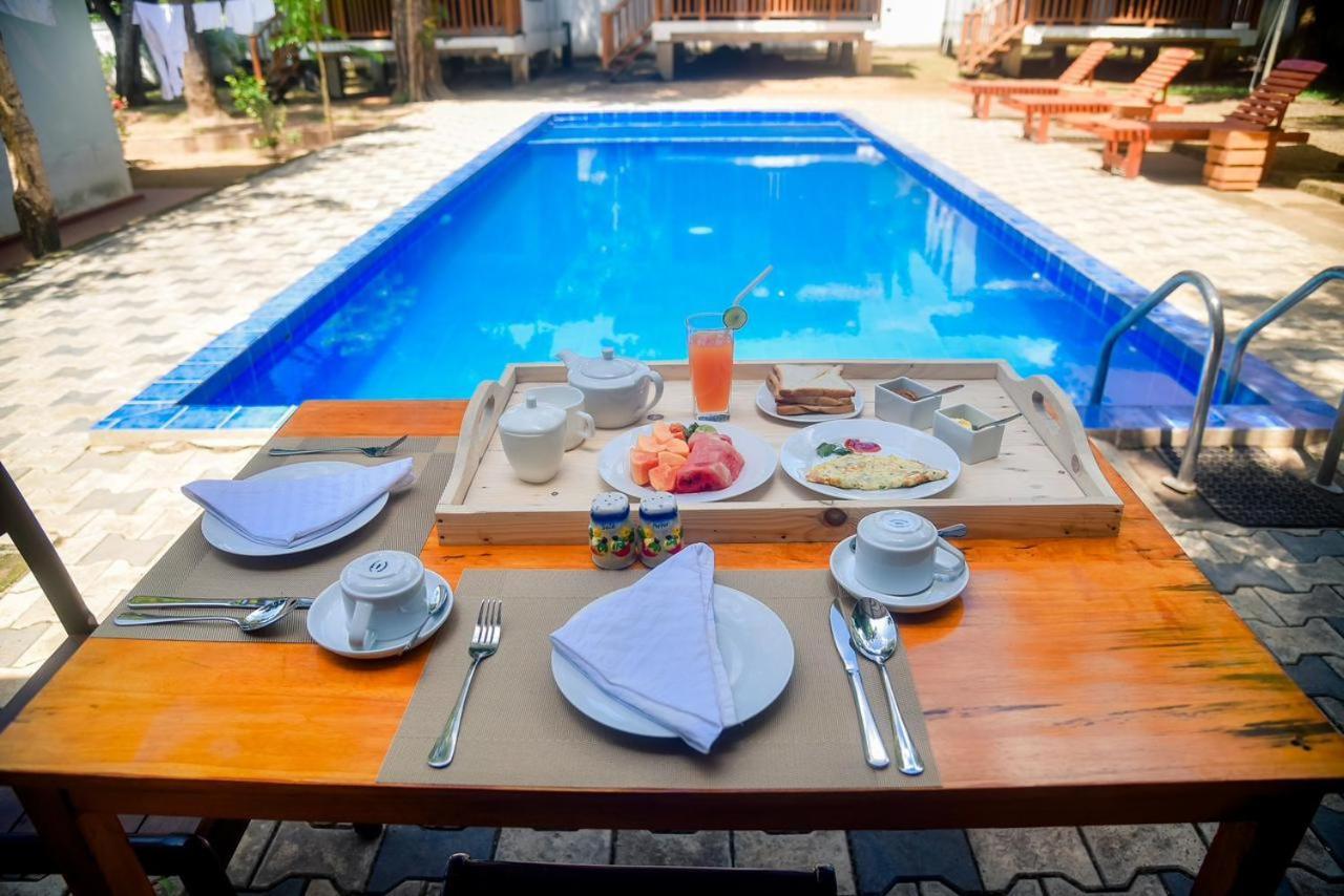 Edward'S Bungalow Tangalle Dış mekan fotoğraf